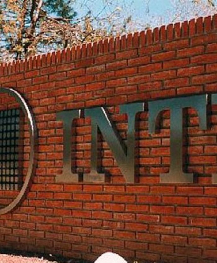 INTI: cerró sus puertas y dejó afuera 2100 trabajadores