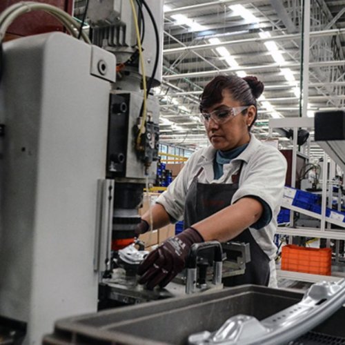 La economía toca fondo y preocupa a Cambiemos