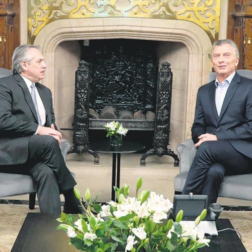 Macri recibió a Alberto Fernández para empezar la transición
