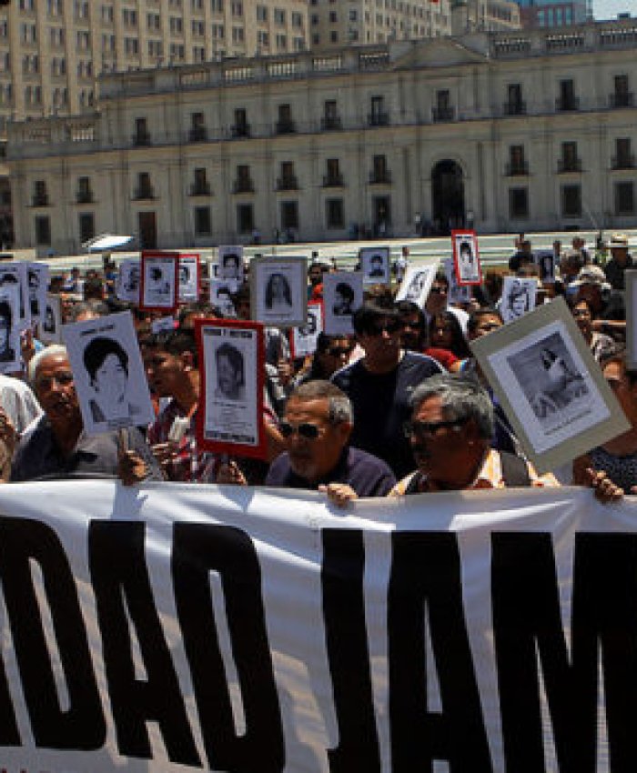 Gran marcha contra la impunidad y la amnistia por las calles del centro de Santiago