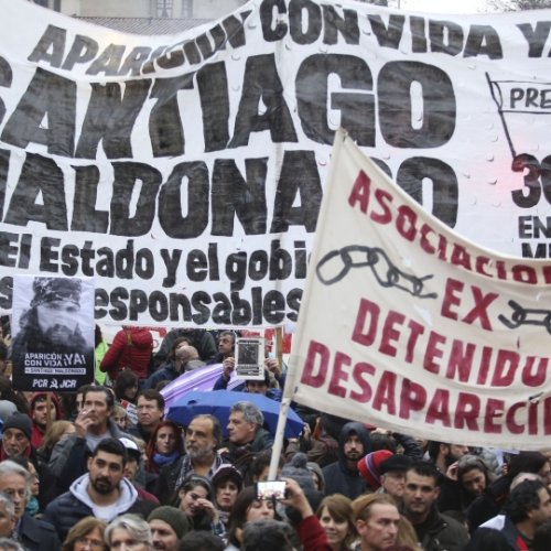 zzzznacp2 NOTICIAS ARGENTINAS BAIRES AGOSTO 11: Movilizacion en plaza de Mayo por la aparicion del artesano Santiago Maldonado.Foto NA: MARIANO SANCHEZ zzzz