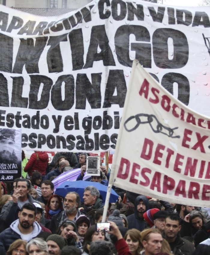 zzzznacp2 NOTICIAS ARGENTINAS BAIRES AGOSTO 11: Movilizacion en plaza de Mayo por la aparicion del artesano Santiago Maldonado.Foto NA: MARIANO SANCHEZ zzzz