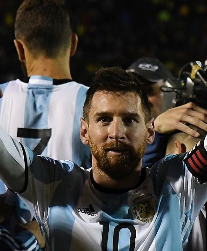 Télam 10/10/2017 Quito, Ecuador: Lionel Messi, fundamental para el triunfo ante Ecuador y  la clasificación argentina, festeja al terminó del cotejo en el que el seleccionado nacional ganó 3-1  en  el estadio Atahualpa por la última fecha de las Eliminatorias Sudamericanas.Foto: Enviado Especial/José Romero/CF