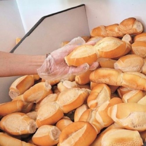 El año pasado cerraron más de 1000 panaderías y el kilo de pan llegaria a $100 durante este año.