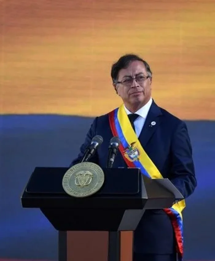 Petro asumió la presidencia: “Hoy empieza la Colombia de lo posible”