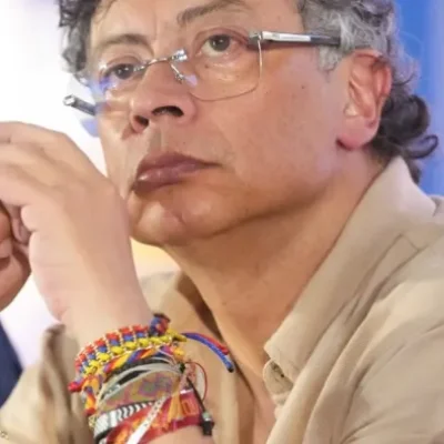 Petro acusa a Ecuador de sabotear el proceso de paz y señala a Noboa por la entrada de armas en la frontera