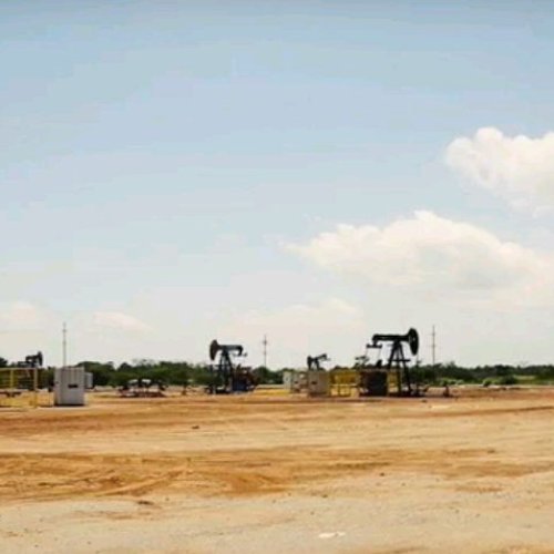 Proyección Documental: «VENEZUELA – La oscura causa».  Dir. Hernando Calvo Ospina