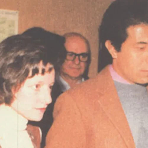 Abuelas abrazó al nieto 131