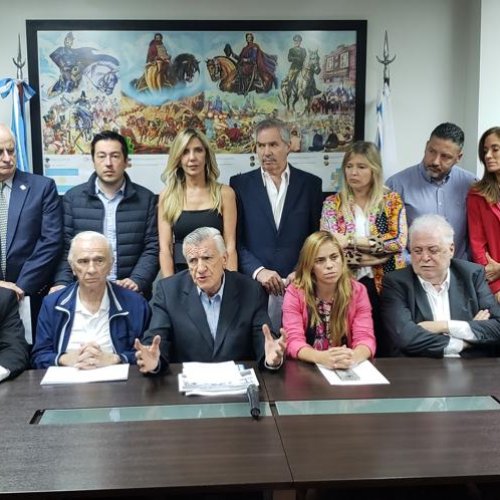 Gioja: “Acá van a estar los que tengan vocación de derrotar a este gobierno”