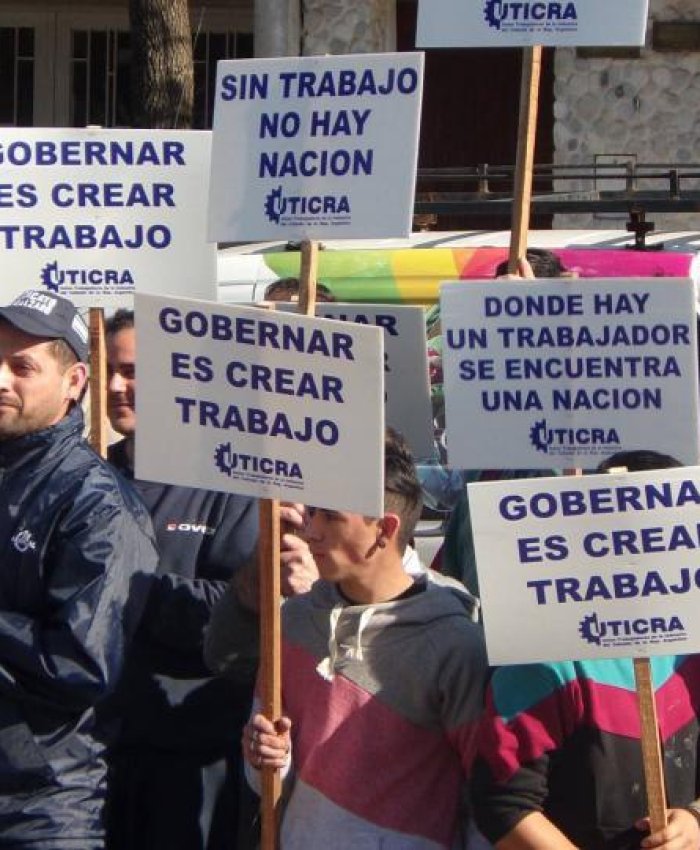 Un pueblo movilizado por la crisis de la industria del calzado
