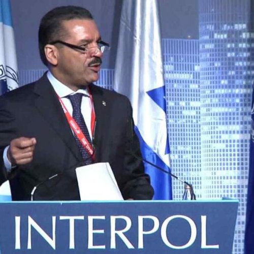 El ex secretario de Interpol denunció a Bonadio y a Clarín por la operación contra CFK