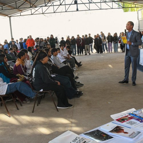 San Juan Escribe llega a Sarmiento