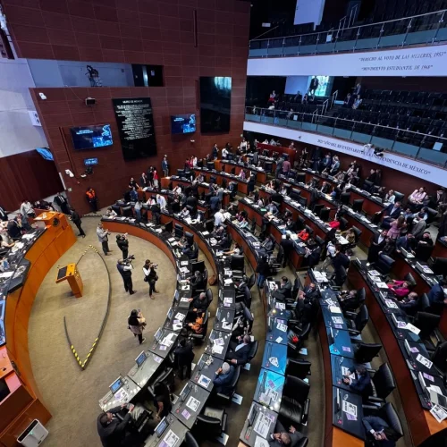 MEXICO: el Senado aprueba reformas para facultar al Congreso a expedir una ley general en materia de feminicidio