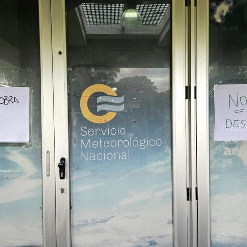 Desguace en el Servicio Meteorológico: denuncian 240 despidos que llevan al “colapso del organismo”