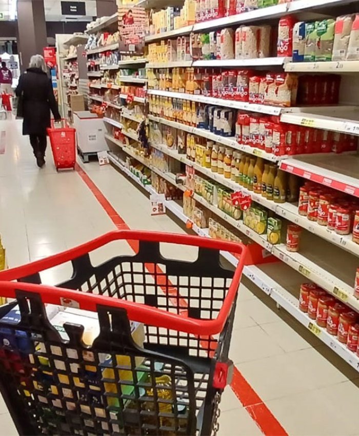 Las grandes empresas de alimentos remarcan precios siguiendo los aumentos del dólar, las tarifas y los combustibles