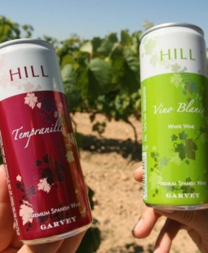 Aggiornándose: llega el vino en lata, una estrategia para competirle a la cerveza
