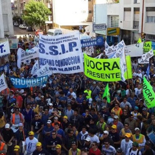 El Gobierno dará de baja a 450 gremios después de la marcha