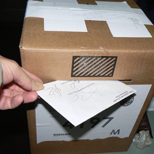 Rige la prohibición de difundir encuestas y sondeos preelectorales