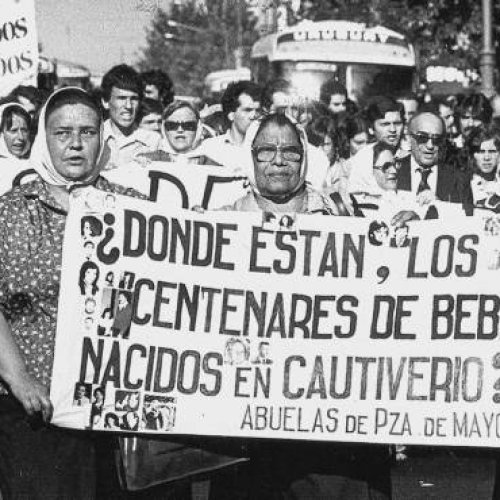DÍA NACIONAL DE LA IDENTIDAD