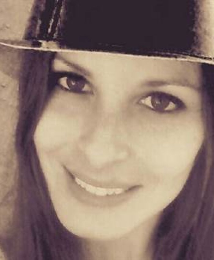 NIUNAMENOS: mataron a una joven a puñaladas